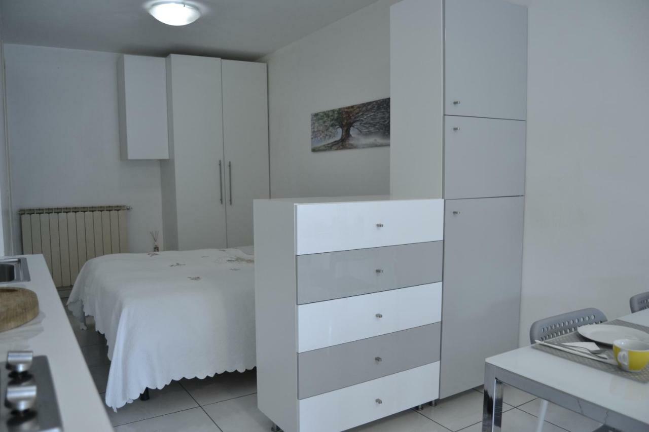 Poggio Ai Vigneti Appartement Entratico Buitenkant foto